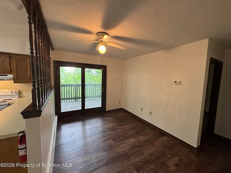 23 E Mountain Rd #B — Photo 9