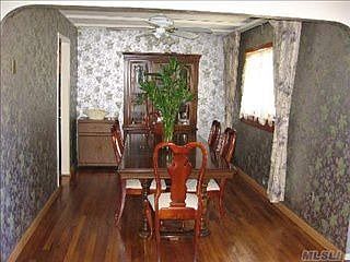 3rd image of 181 Linden St