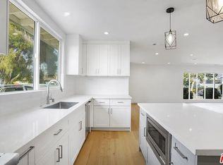 7406 W 82nd St, Los Angeles, CA 90045