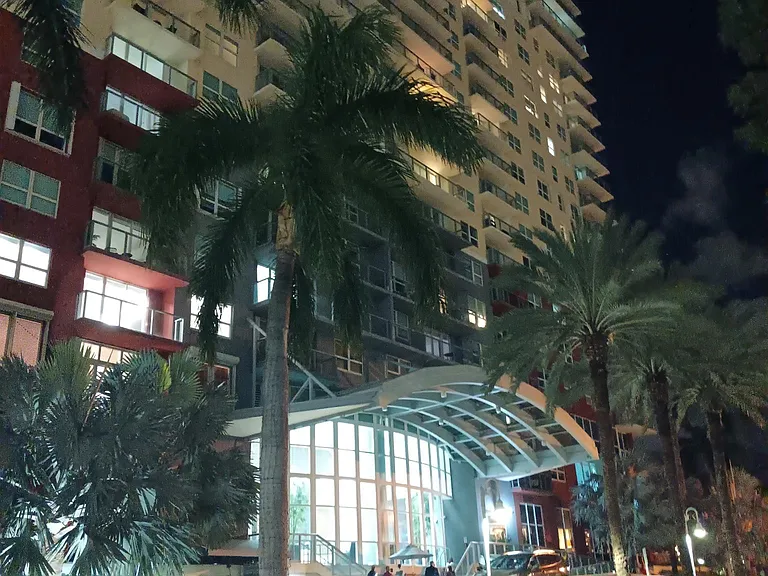 1155 Brickell Bay Dr #701 — Photo 25
