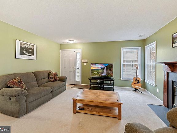 5th image of 3153F Anchorway Ct #3153F