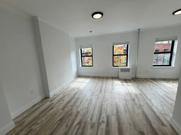 359 East 19th Street image 1 of 5