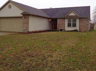 1327 Autumn Dr, Mooresville, IN