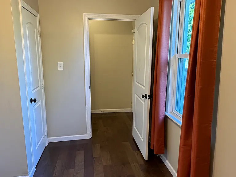 308 E Quincy Ave — Photo 15