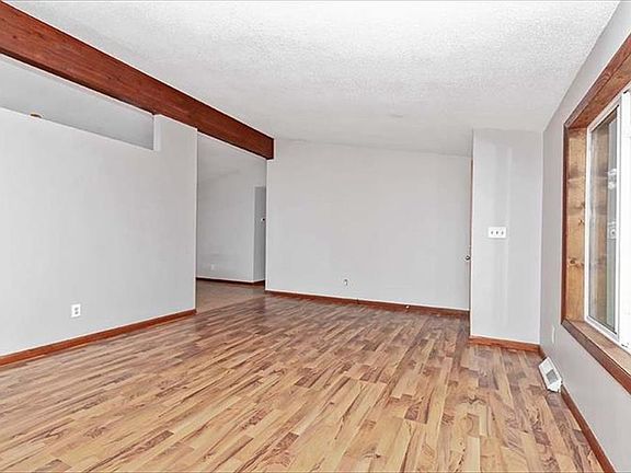 5th image of W5891 525th Ln