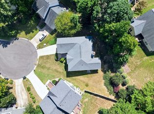 2312 Maplegreen Ln, Apex, NC 27502
