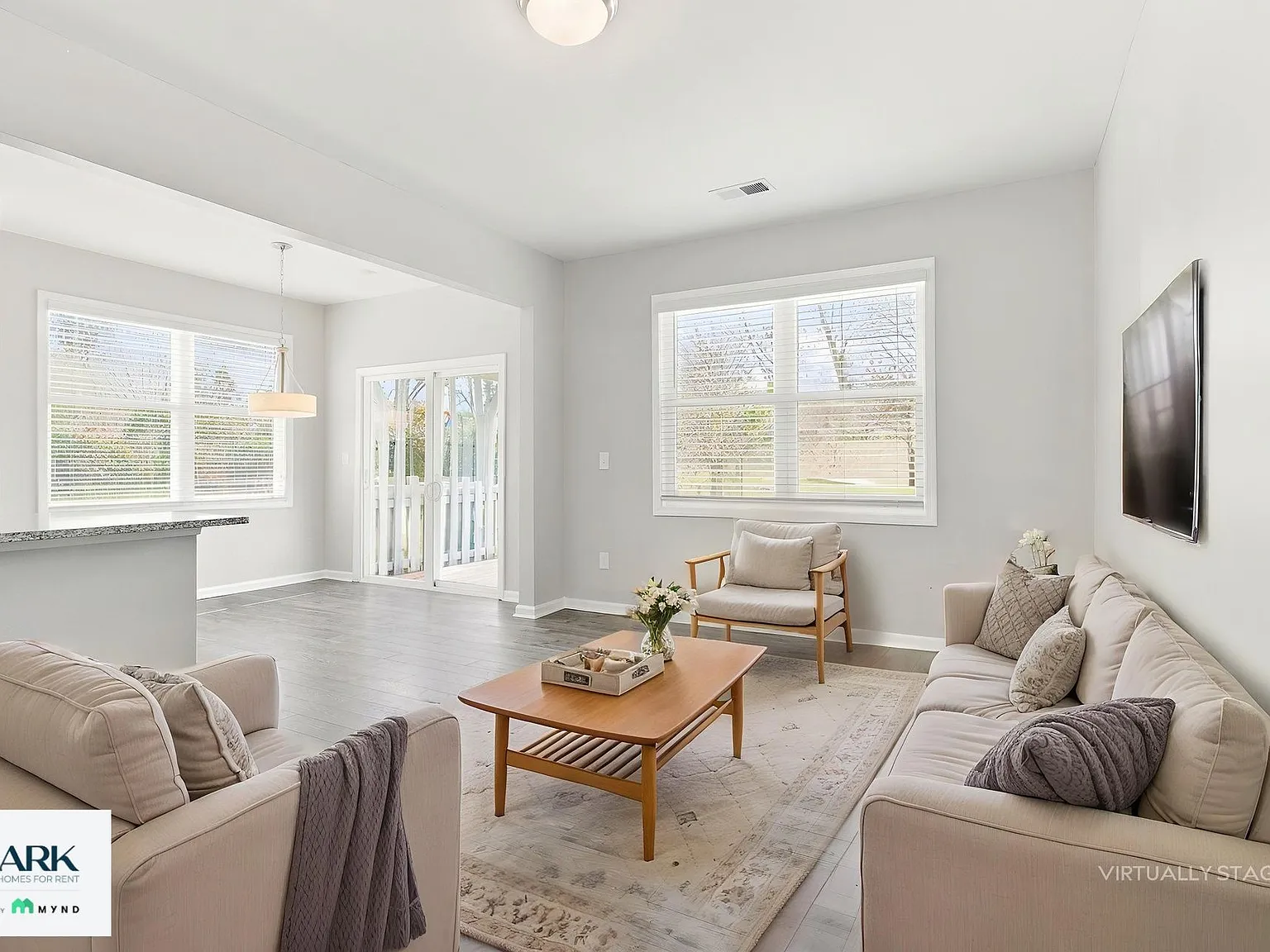 3 bed, 2.0 bath, 1448 sqft, $1,629 — Photo 3