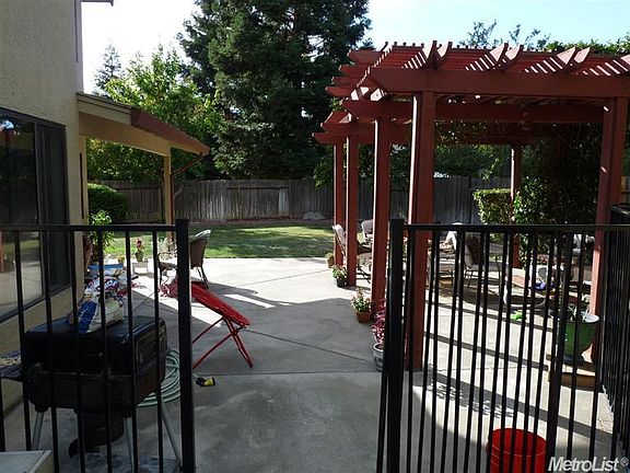 3rd image of 9124 Miners Creek Ct