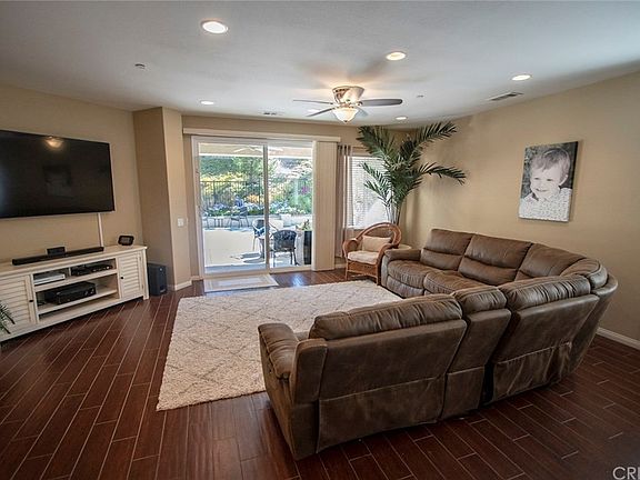 3rd image of 19607 Lanfranca Dr