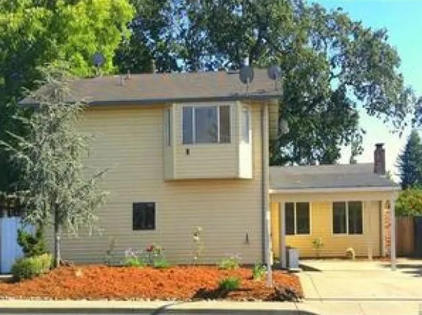 324 March Ave, Healdsburg, CA 95448