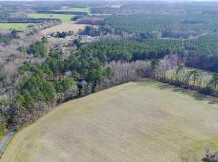 10 Fletcher Rd, Mappsville, VA 23407