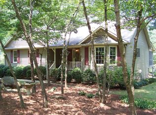 17 Timberlake Cv, Cartersville, GA 30121
