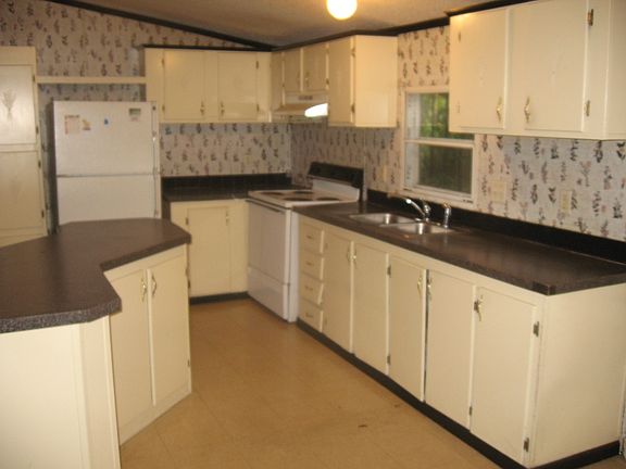 3rd image of 2708 Bullock Ave