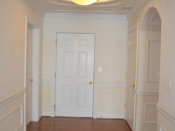 5th image of 4740 Water Park Dr Unit 4740S
