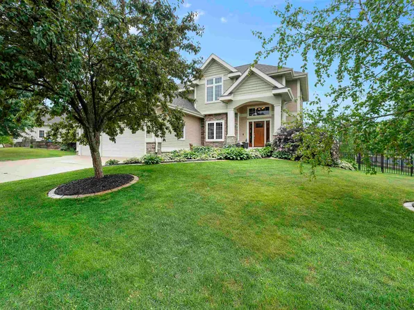 1701 Dunwoody Ln, Waunakee, WI 53597