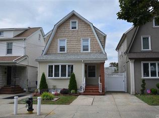 134-40 97th St, Ozone Park, NY 11417