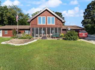 15 Parkway Rd, Eldon, MO 65026
