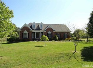 1920 Pearline Dr, Zebulon, NC 27597