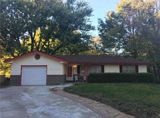 404 Payne Ter, Saint Joseph, MO 64506