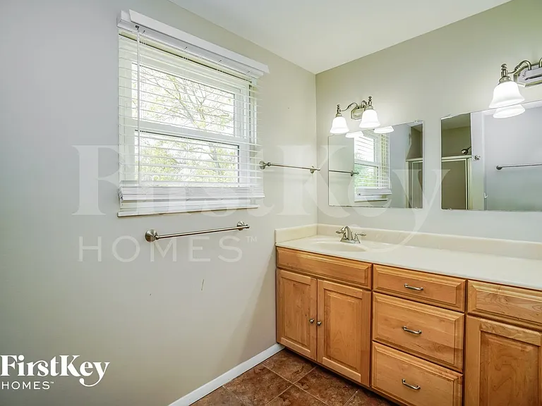 12111 Peppermill Ln — Photo 11