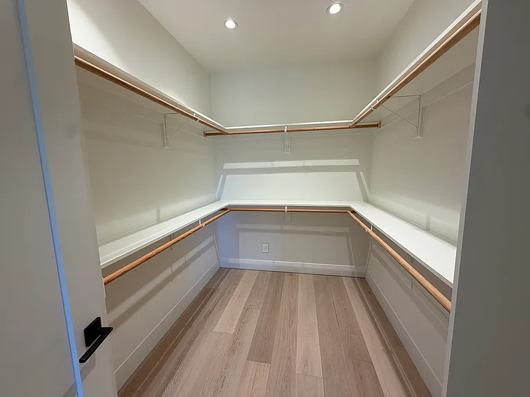 375 W Napa St #1 — Photo 9