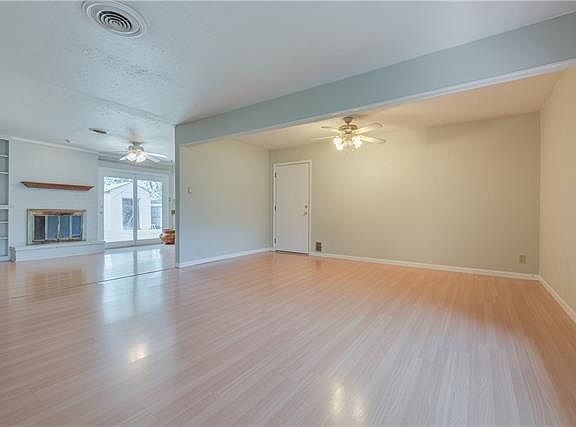 4th image of 3046 Topaz Ln