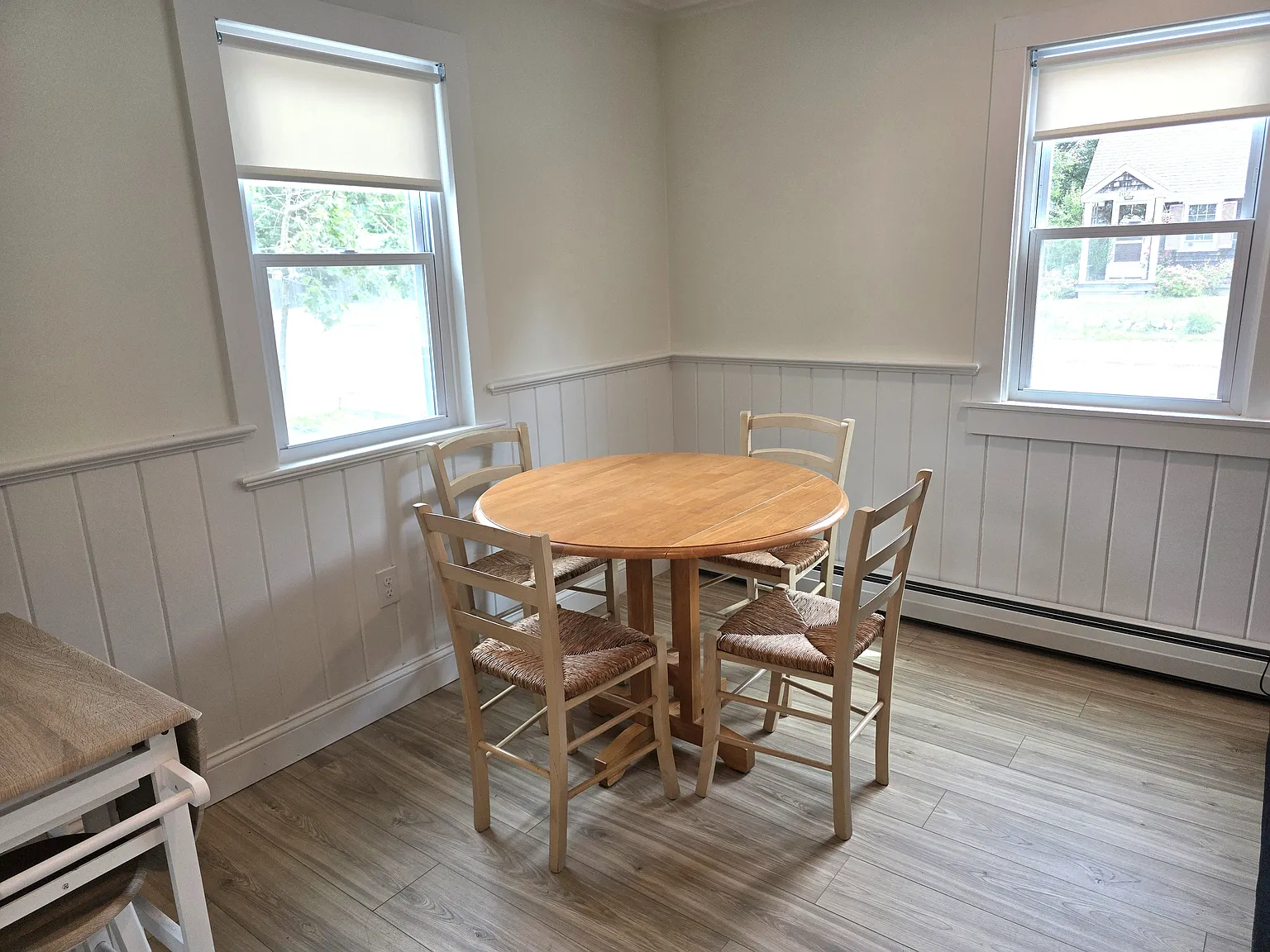 2 bed, 800 sqft, $2,600 — Photo 3