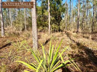 19 Spotted Fawn Ln, Milton, FL 32571