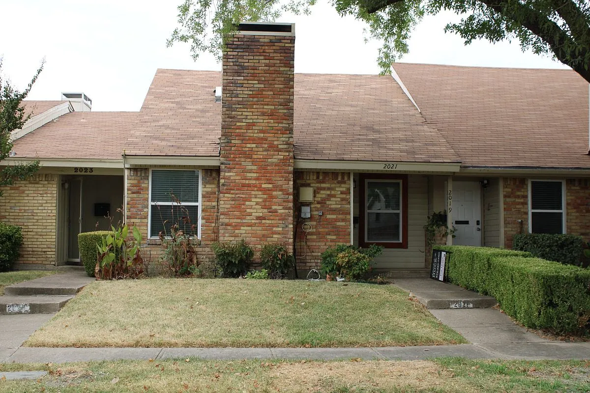 3 bed, 2.0 bath, 1548 sqft, $1,900 — Photo 1