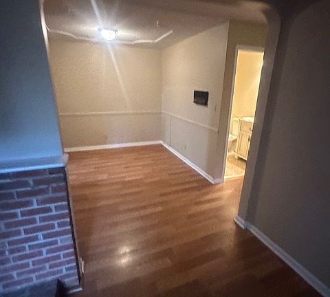 5th image of 713 Springfield Rd APT K
