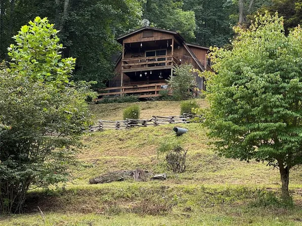 518 Nicholson Cove Rd, Cullowhee, NC 28723