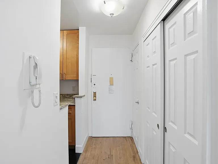 784 Columbus Ave #7B — Photo 4