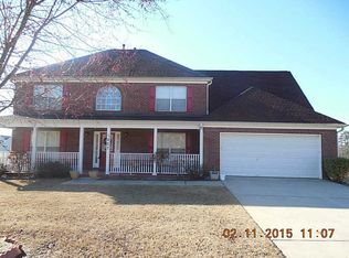 1827 Rest Haven Ln, McDonough, GA 30253
