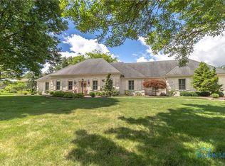 25661 Brittany Rd, Perrysburg, OH 43551