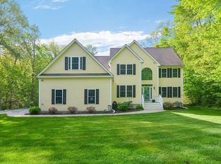 33 Ted Ln, Southborough, MA 01772