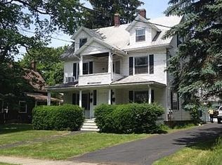 37 Phillips St, Greenfield, MA 01301