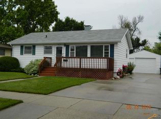 1012 W Blvd N, Rapid City, SD 57701
