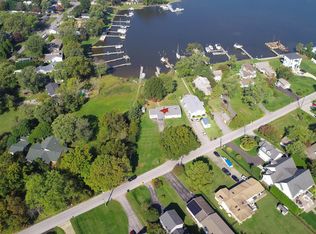 8098 Ventnor Rd, Pasadena, MD 21122