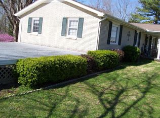 1210 Dogwood Dr, Erin, TN 37061