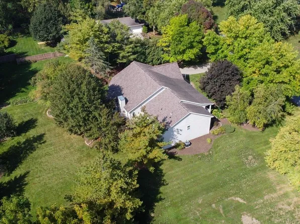 2123 Liberty Dr, Cottage Grove, WI 53527