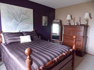 1001 Fox Orchard Run, Fort Wayne, IN 46825