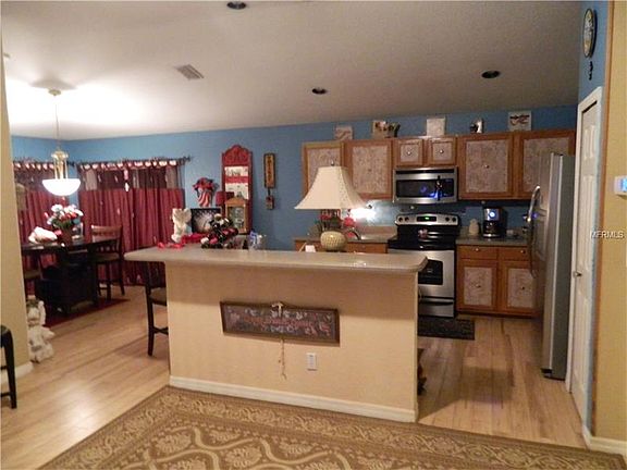 3rd image of 3028 Bay Laurel Cir S
