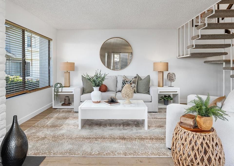 1st image of 3911 Camino Lindo