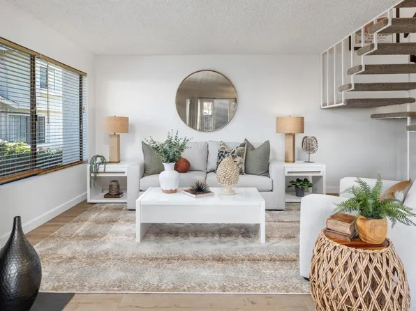 3911 Camino Lindo, San Diego, CA 92122