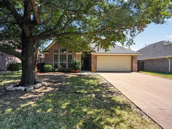 3743 Essen Loop, College Station, TX 77845
