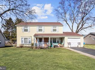 29 Patriot Ln, Willingboro, NJ