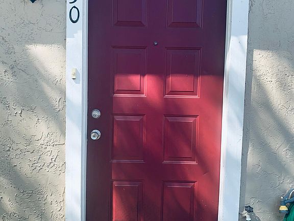 2nd image of 1350 Casa Park Cir #1350