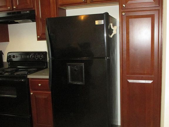 5th image of 657 Wye Oak Dr