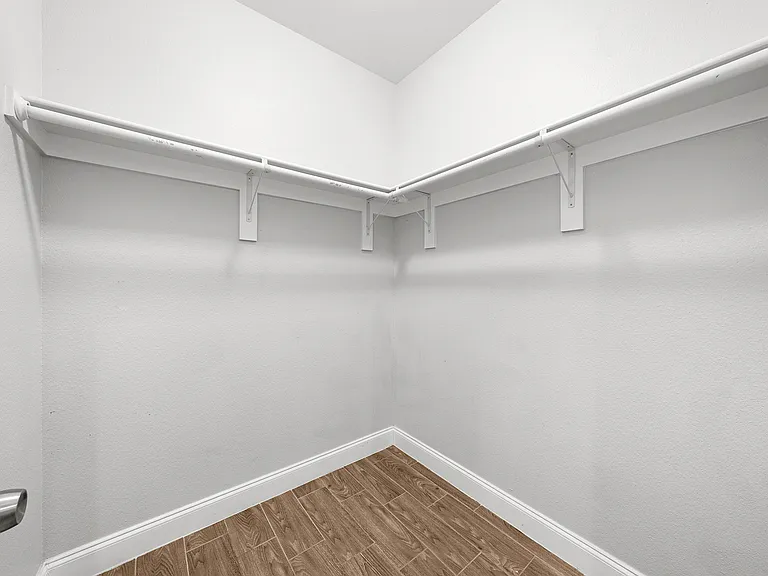4810 Jefferson St — Photo 21