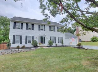 2255 Wood Barn Rd, Macungie, PA 18062